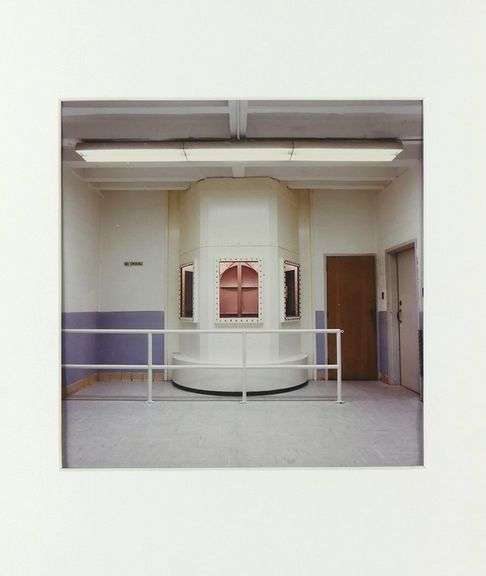 RARE PHOTOGRAPH BY LUCINDA DEVLIN