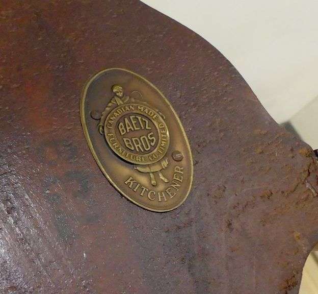 PAIR BAETZ BROS. END TABLES