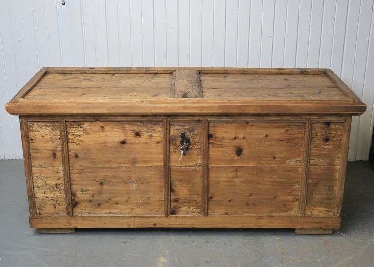 PINE COFFER