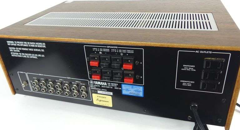 YAMAHA AMPLIFIER