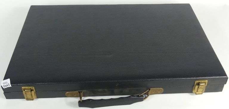 BACKGAMMON SET
