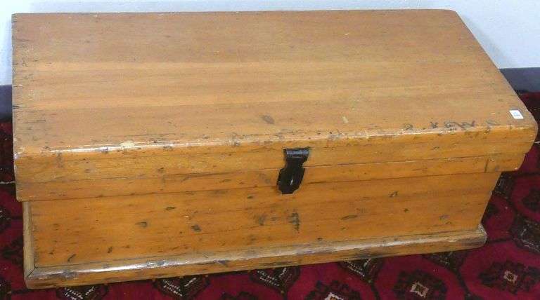 ANTIQUE PINE STORAGE CHEST