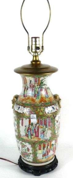 CHINESE TABLE LAMP