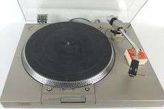 SONY TURNTABLE