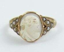 ANTIQUE GOLD RING