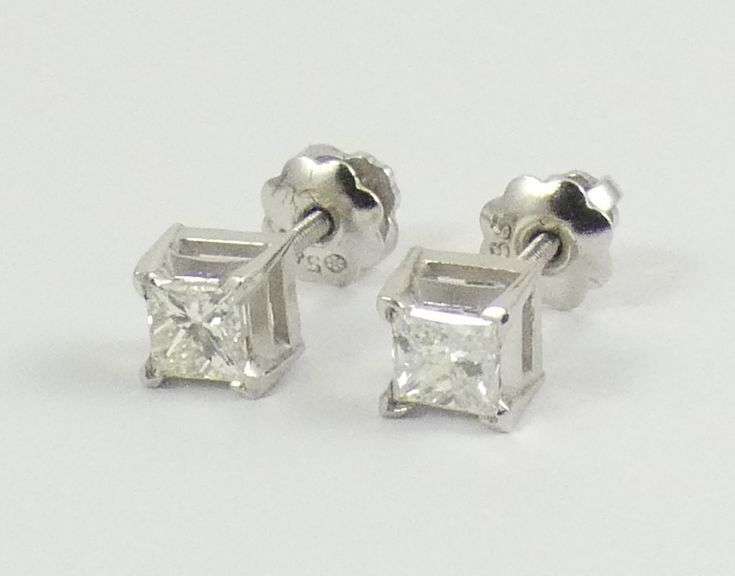 PRINCESS DIAMOND STUD EARRINGS