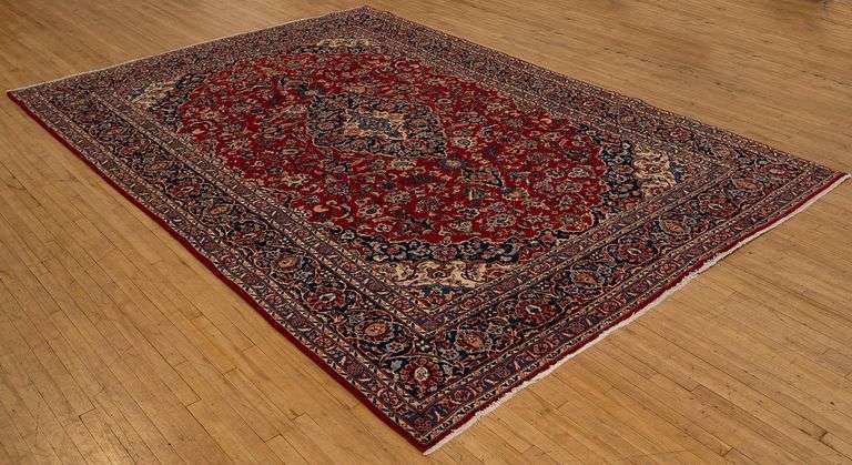RED KASHAN CARPET