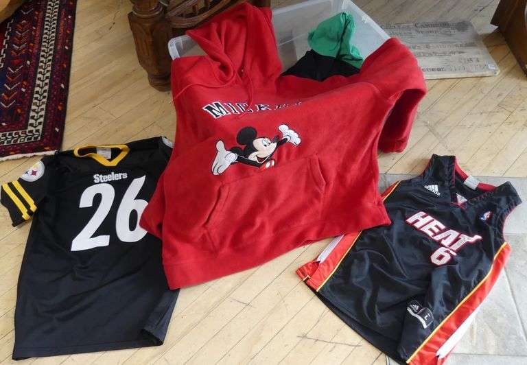 JERSEYS, T-SHIRTS, ETC.