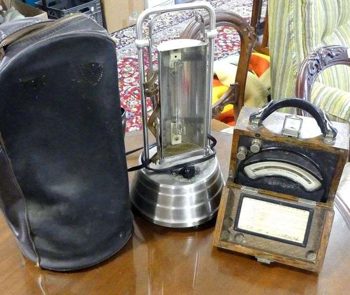 INDUSTRIAL LIGHT AND AMMETER