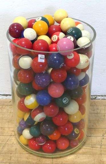 LARGE VASE OF BILLIARD BALLS