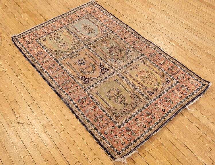 SILK GARDEN DESIGN RUG