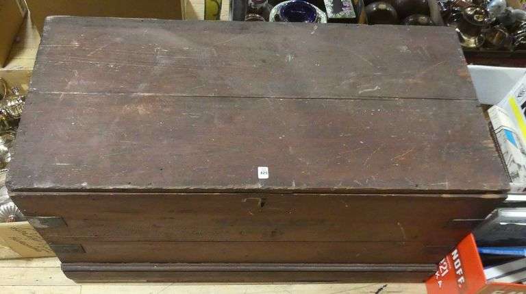 ANTIQUE PINE TOOL CHEST