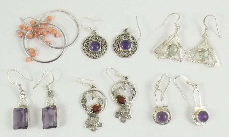 12 PAIRS EARRINGS