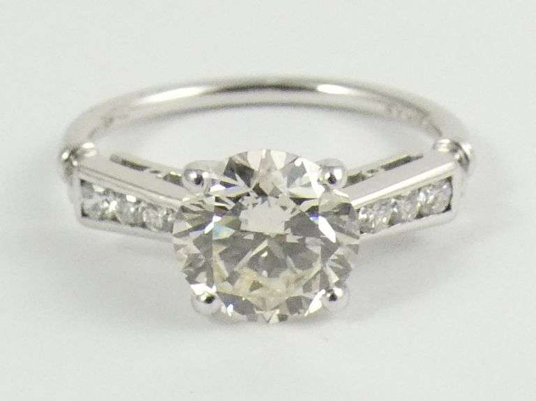 DIAMOND RING OF IMPORTANCE