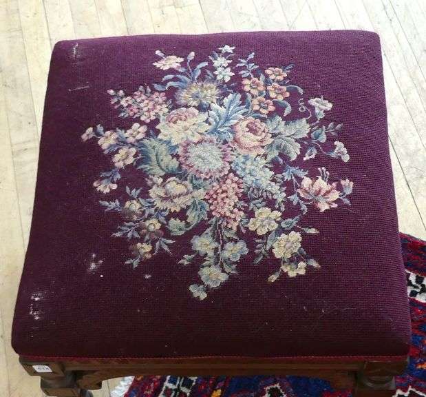 VICTORIAN NEEDLEPOINT FOOTSTOOL
