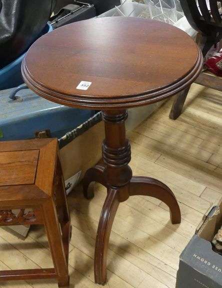 WINE TABLE AND PLANT STAND