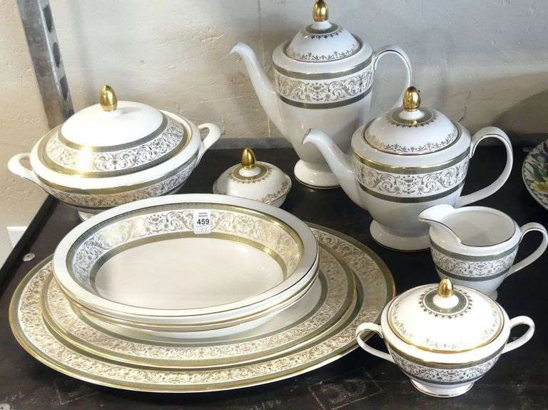 MINTON "ARAGON" SERVING PIECES