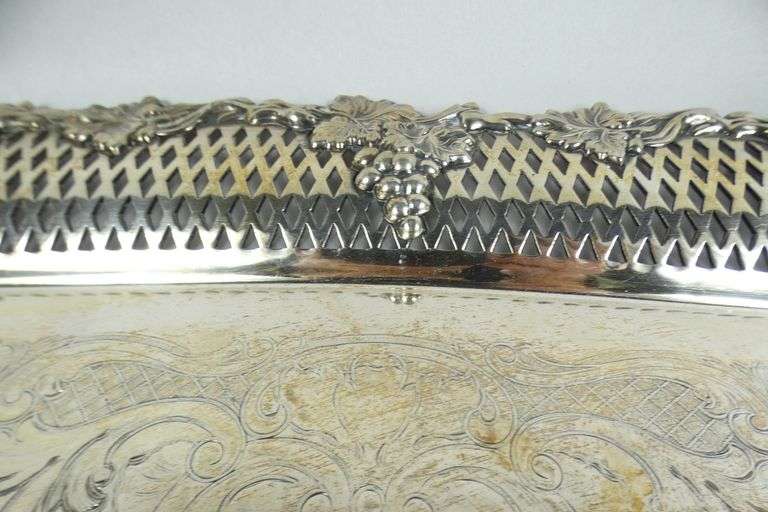 2 LARGE SHEFFIELD SERVICE TRAYS