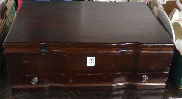 ROGERS BROS. "ORLEANS" FLATWARE