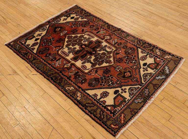 HAMADAN RUG