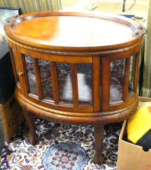 IMPORTED VITRINE TABLE