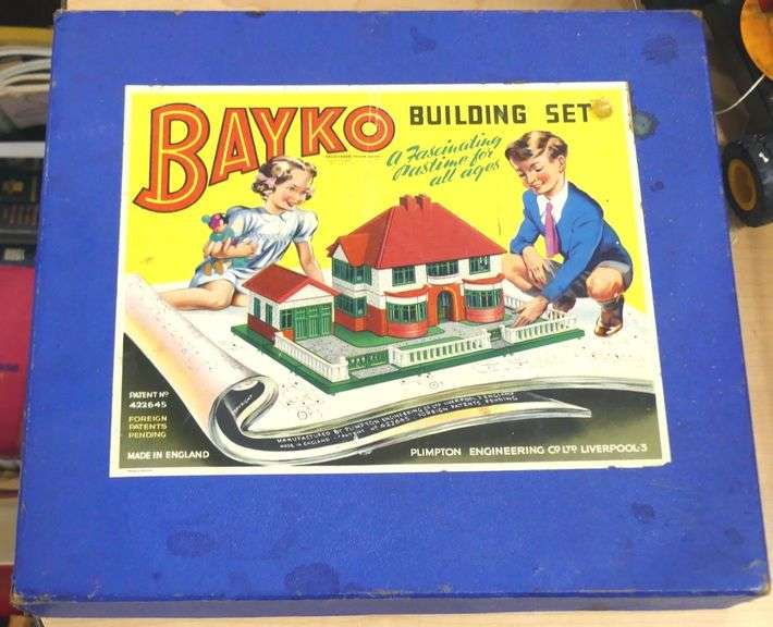 TOYS AND BUILDING SET