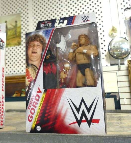 FIVE MATTEL WWE "ELITE" ACTION FIGURES