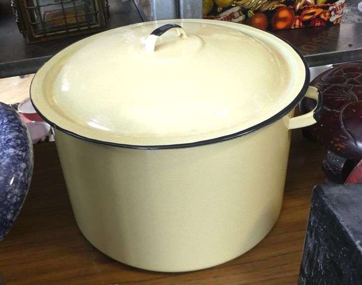 TWO LARGE ENAMEL POTS AND CREAM CAN