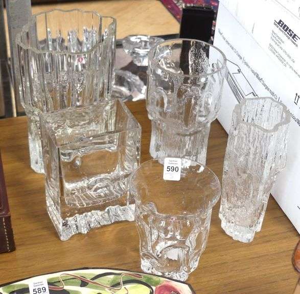 FIVE FINNISH ART GLASS VASES