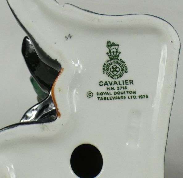 2 ROYAL DOULTON FIGURINES