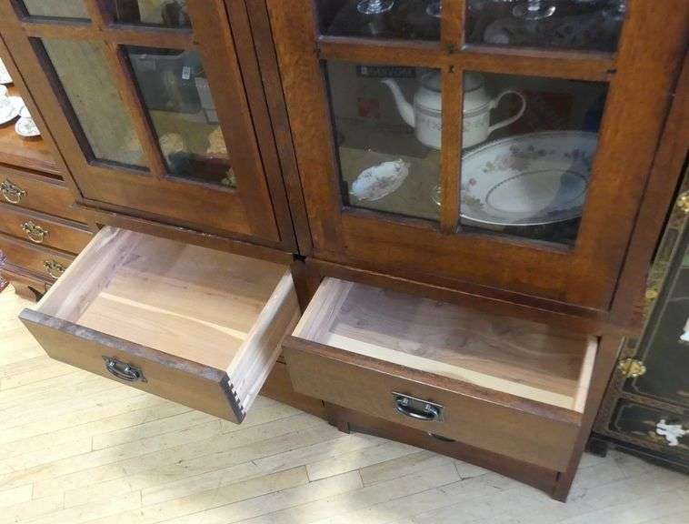 MISSION STYLE OAK BOOKCASE UNIT