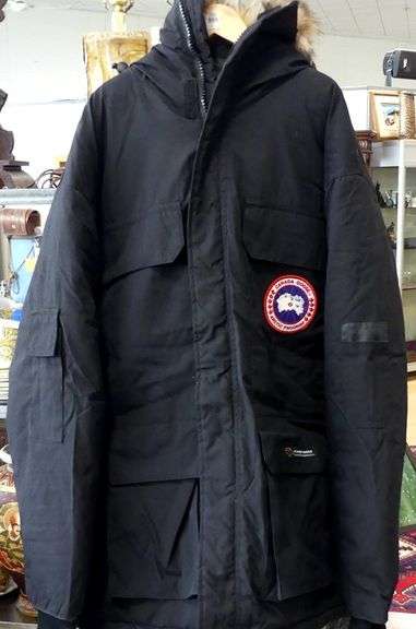 MEN'S CANADA GOOSE WINTER JACKET