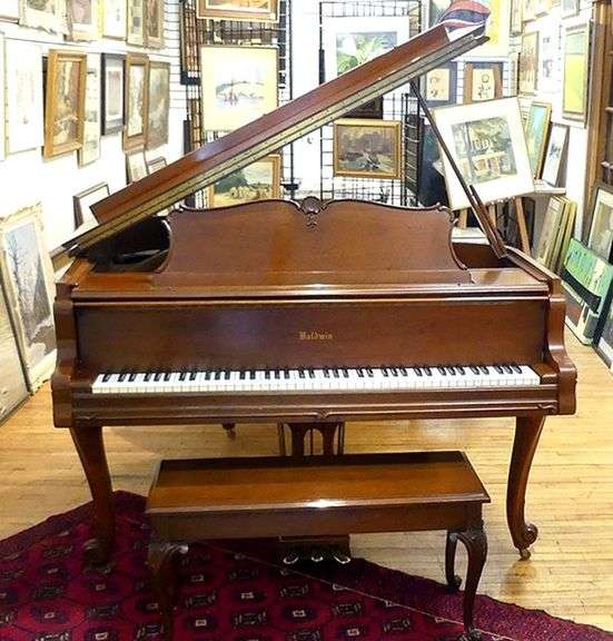 BALDWIN BABY GRAND PIANO