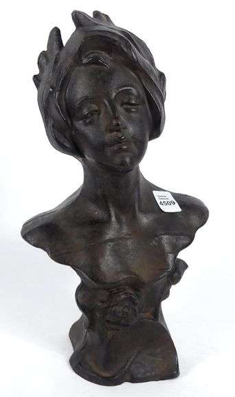 ART NOUVEAU STYLE BUST