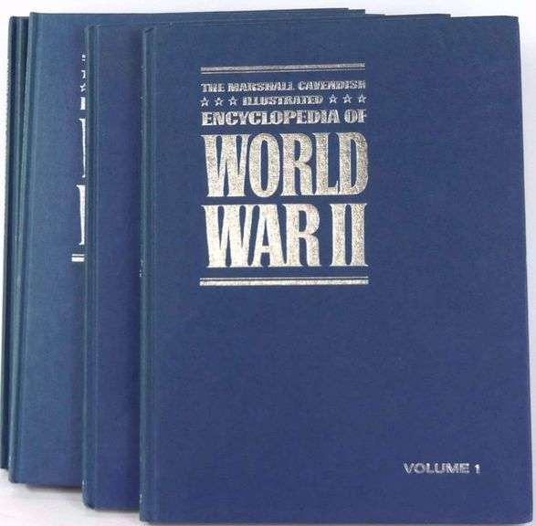25-VOLUME WWII BOOK SET