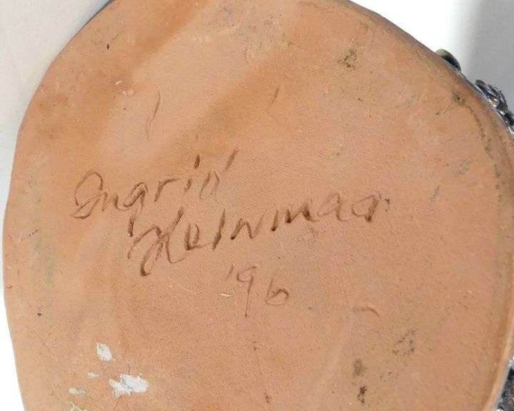 INGRID HEINMAA ART POTTERY VASE