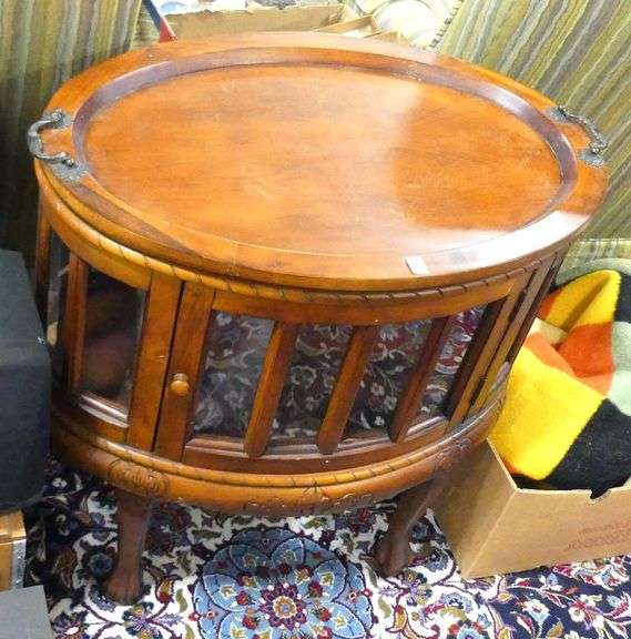 IMPORTED VITRINE TABLE