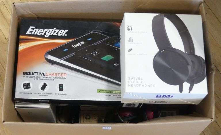 BOX LOT OF ELECTRONICS