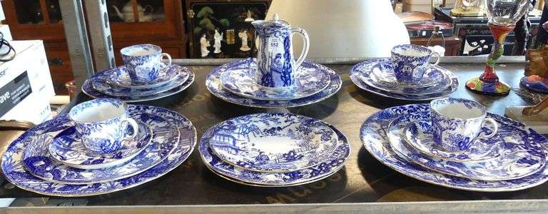 ROYAL CROWN DERBY "BLUE MIKADO" DINNERWARE