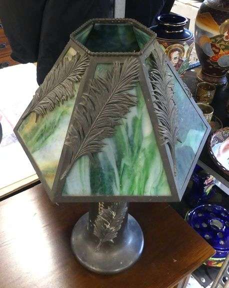 ART DECO TABLE LAMP