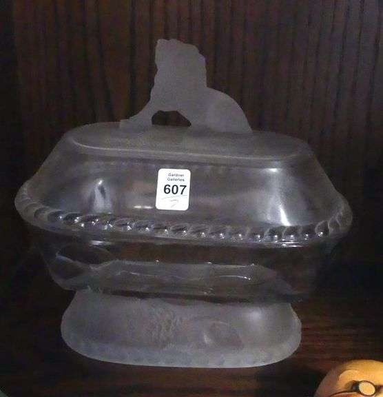 BOSSON HEADS, FIGURINE AND LION COVERED BOWL