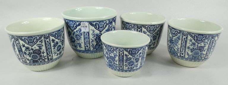5 SMALL DELFTS JARDINIERES
