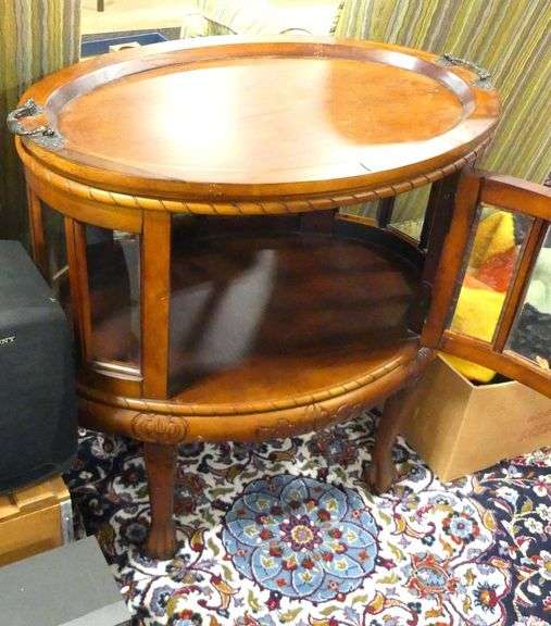 IMPORTED VITRINE TABLE