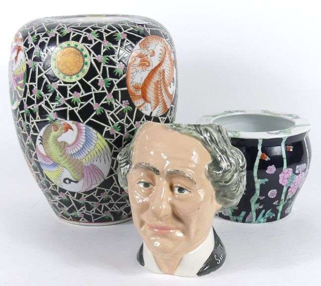 PORCELAIN VASES & CHARACTER JUG