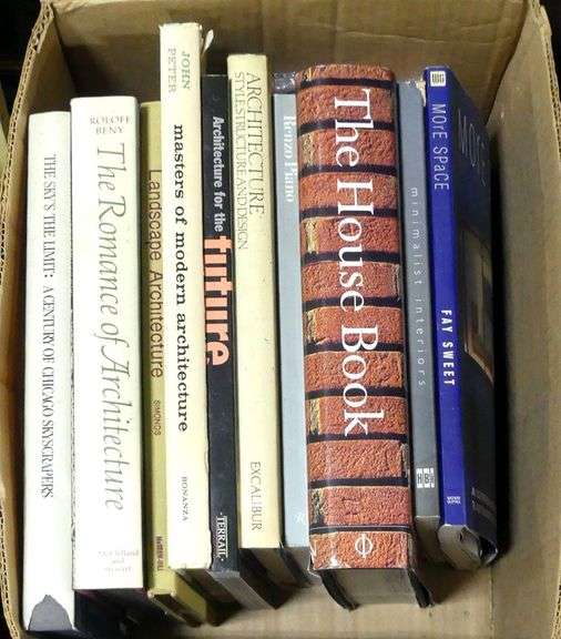 BOX LOT OF ARCHITECTURE BOOKS