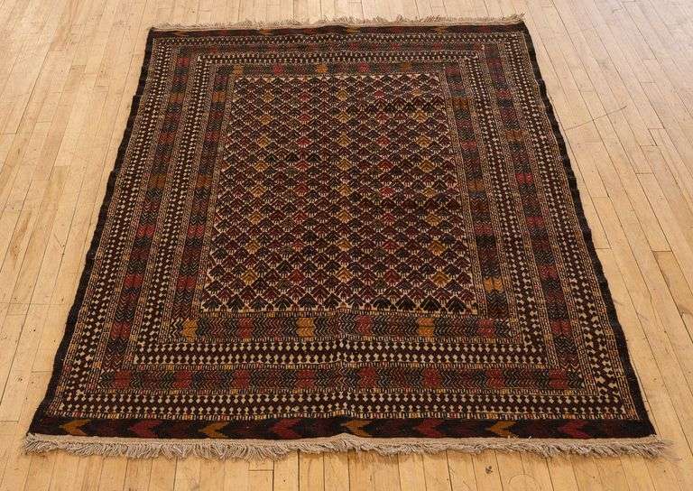 KILIM RUG