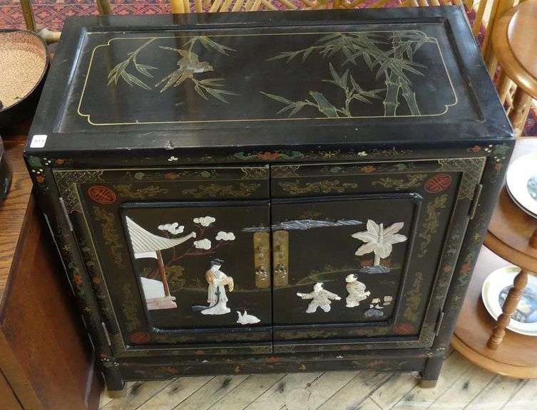ASIAN LACQUER LAMP COMMODE