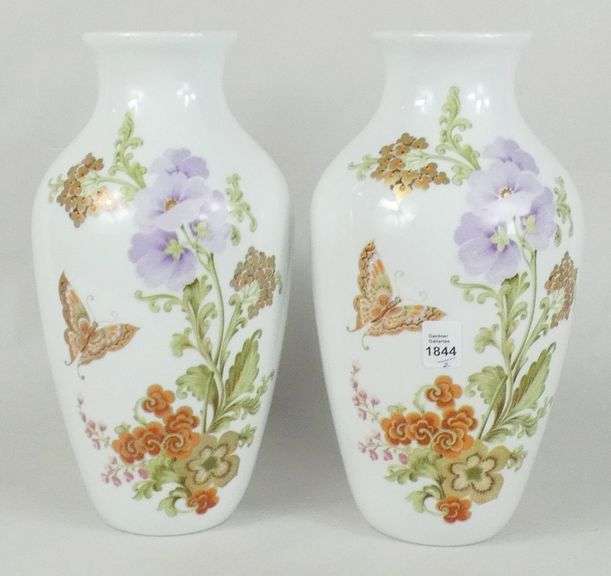 PAIR KAISER PORCELAIN VASES