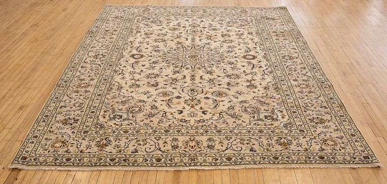 WHITE KASHAN CARPET