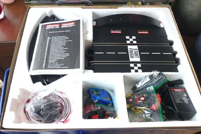 ELECTRIC RACECAR SET